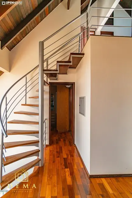 Casa com 1 quarto à venda e para alugar, 436m2 em Centro, Toledo - PR - imagem 2 Foto 2 de Casa com 1 quarto à venda e para alugar, 436m2 em Centro, Toledo - PR
