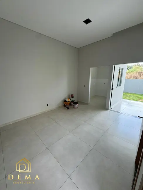 Casa com 1 quarto à venda, 251m2 em Toledo - PR - imagem 2 Foto 2 de Casa com 1 quarto à venda, 251m2 em Toledo - PR