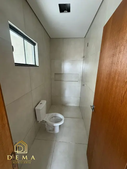 Casa com 1 quarto à venda, 251m2 em Toledo - PR - imagem 5 Foto 5 de Casa com 1 quarto à venda, 251m2 em Toledo - PR