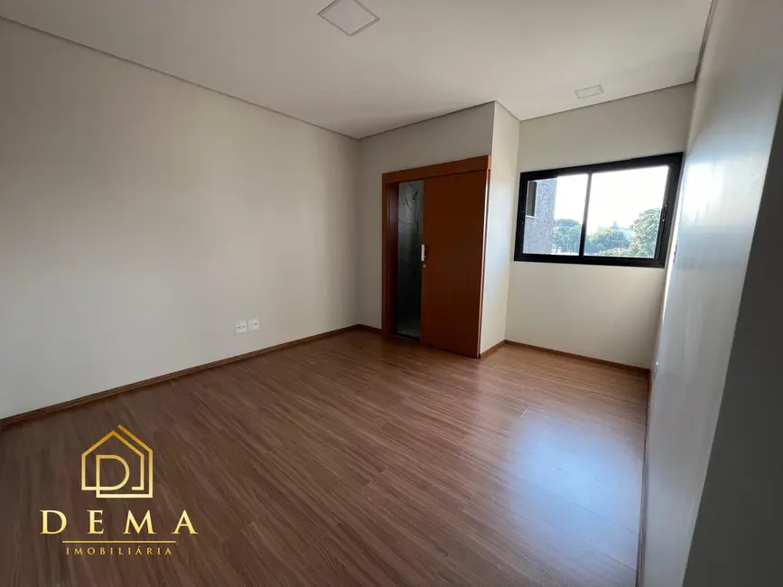 Foto 2 de Apartamento com 2 quartos à venda, 130m2 em Jardim La Salle, Toledo - PR