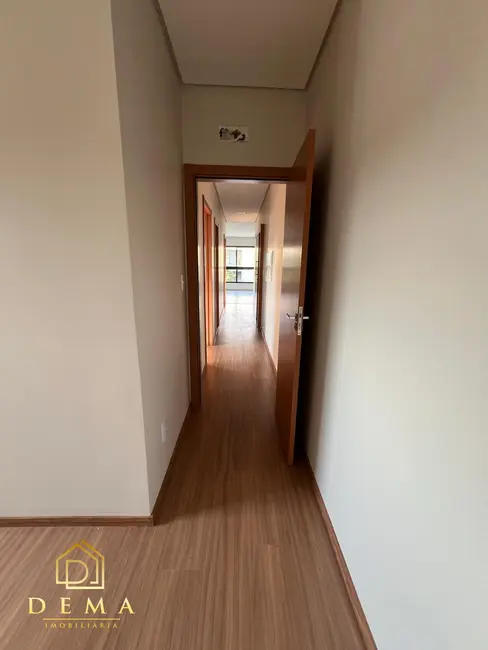 Apartamento com 2 quartos à venda, 130m2 em Jardim La Salle, Toledo - PR - imagem 5 Foto 5 de Apartamento com 2 quartos à venda, 130m2 em Jardim La Salle, Toledo - PR