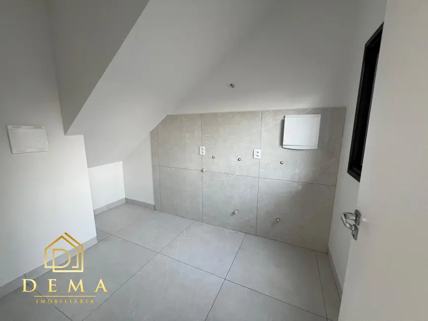 Sobrado com 1 quarto à venda, 136m2 em Vila Becker, Toledo - PR - imagem 9 Foto 9 de Sobrado com 1 quarto à venda, 136m2 em Vila Becker, Toledo - PR