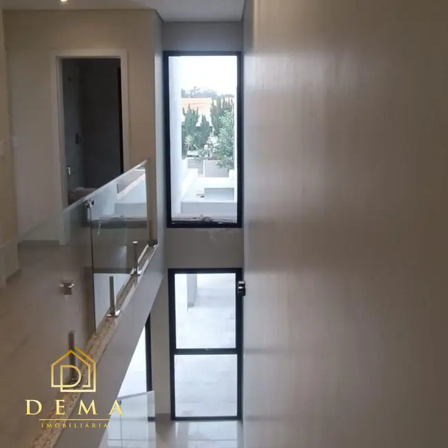 Casa com 2 quartos à venda, 170m2 em Jardim Gisela, Toledo - PR - imagem 3 Foto 3 de Casa com 2 quartos à venda, 170m2 em Jardim Gisela, Toledo - PR