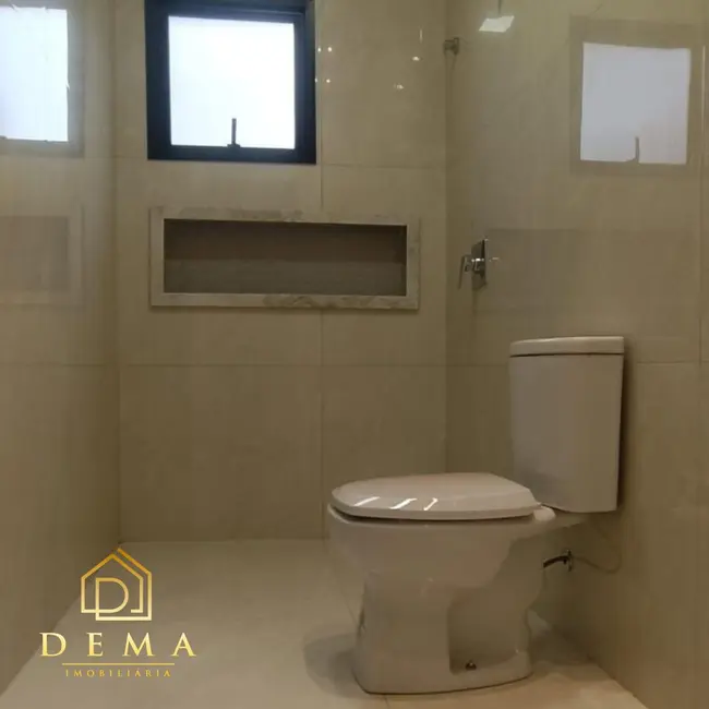 Casa com 2 quartos à venda, 170m2 em Jardim Gisela, Toledo - PR - imagem 5 Foto 5 de Casa com 2 quartos à venda, 170m2 em Jardim Gisela, Toledo - PR