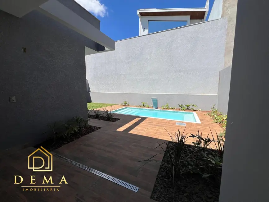 Casa com 3 quartos à venda, 198m2 em Toledo - PR - imagem 8 Foto 8 de Casa com 3 quartos à venda, 198m2 em Toledo - PR