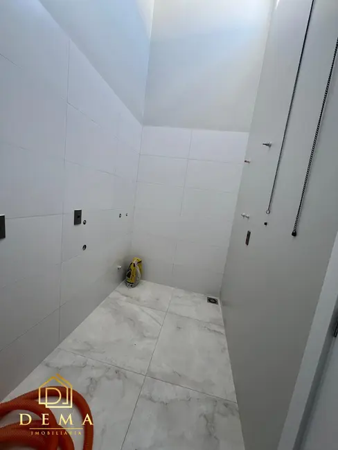 Casa com 3 quartos à venda, 198m2 em Toledo - PR - imagem 7 Foto 7 de Casa com 3 quartos à venda, 198m2 em Toledo - PR