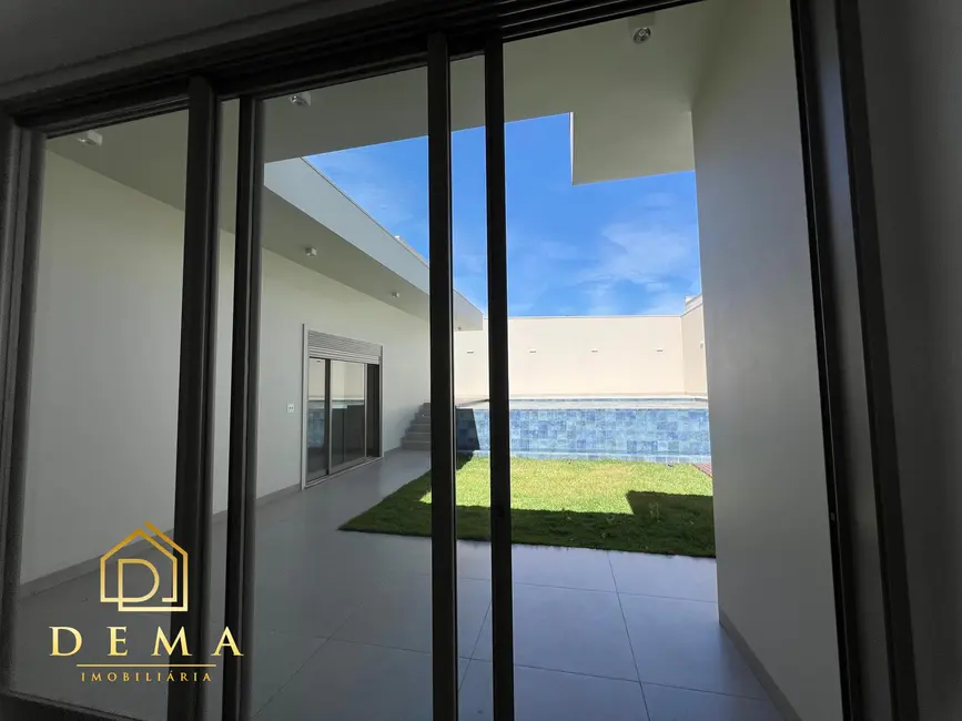 Foto 21 de Casa à venda, 327m2 em Toledo - PR