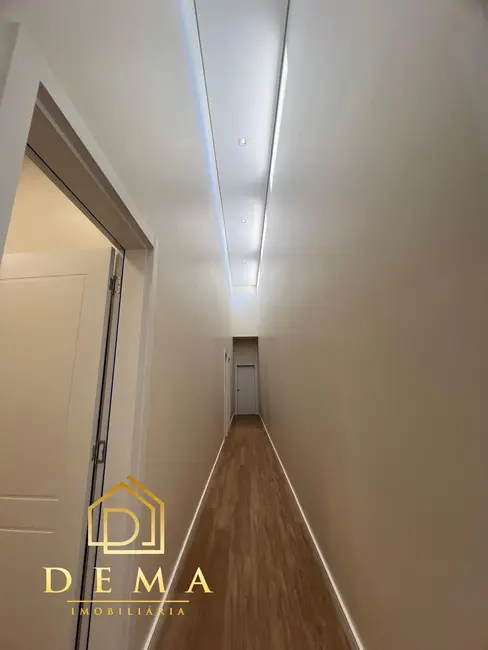 Foto 10 de Casa à venda, 327m2 em Toledo - PR