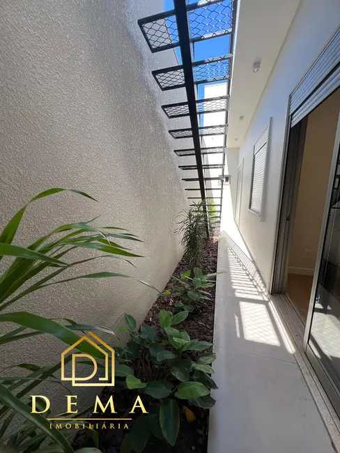 Foto 11 de Casa à venda, 327m2 em Toledo - PR