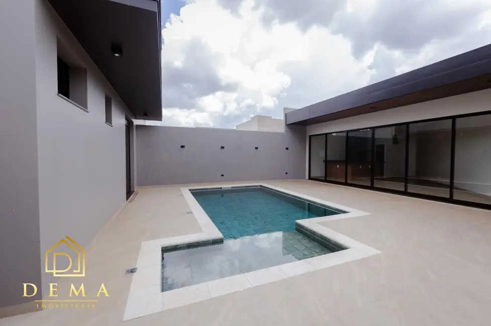 Foto 18 de Sobrado à venda em Toledo - PR