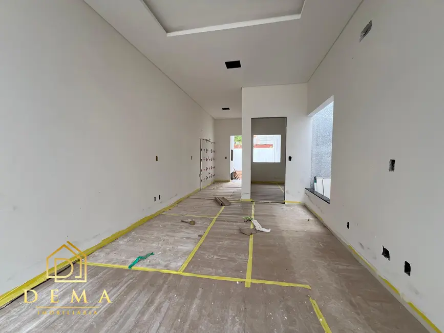 Casa com 1 quarto à venda, 60m2 em Jardim Coopagro, Toledo - PR - imagem 9 Foto 9 de Casa com 1 quarto à venda, 60m2 em Jardim Coopagro, Toledo - PR