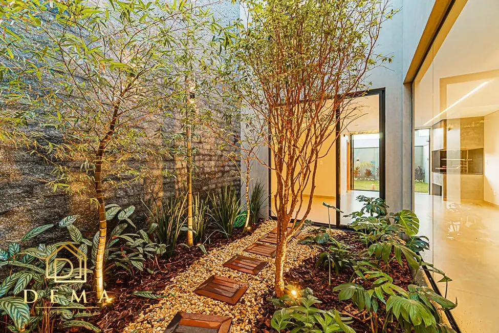 Casa com 3 quartos à venda, 175m2 em Jardim Anápolis, Toledo - PR - imagem 4 Foto 4 de Casa com 3 quartos à venda, 175m2 em Jardim Anápolis, Toledo - PR