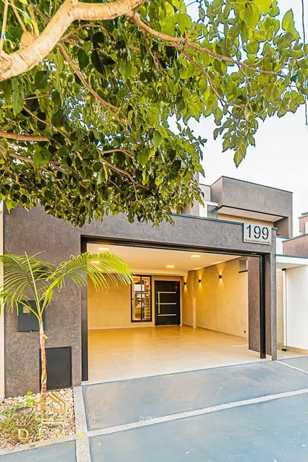 Casa com 3 quartos à venda, 175m2 em Jardim Anápolis, Toledo - PR - imagem 1 Foto 1 de Casa com 3 quartos à venda, 175m2 em Jardim Anápolis, Toledo - PR
