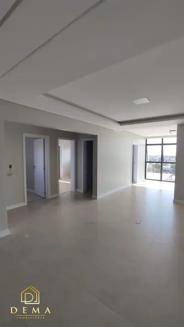 Apartamento com 3 quartos à venda e para alugar, 130m2 em Centro, Toledo - PR - imagem 3 Foto 3 de Apartamento com 3 quartos à venda e para alugar, 130m2 em Centro, Toledo - PR