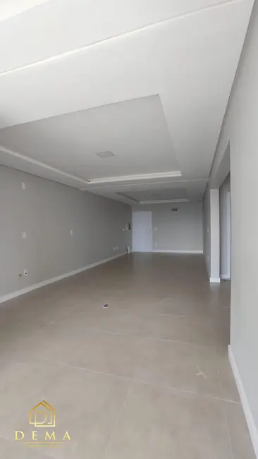 Apartamento com 3 quartos à venda e para alugar, 130m2 em Centro, Toledo - PR - imagem 8 Foto 8 de Apartamento com 3 quartos à venda e para alugar, 130m2 em Centro, Toledo - PR