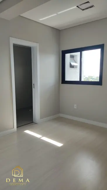 Apartamento com 3 quartos à venda e para alugar, 130m2 em Centro, Toledo - PR - imagem 5 Foto 5 de Apartamento com 3 quartos à venda e para alugar, 130m2 em Centro, Toledo - PR