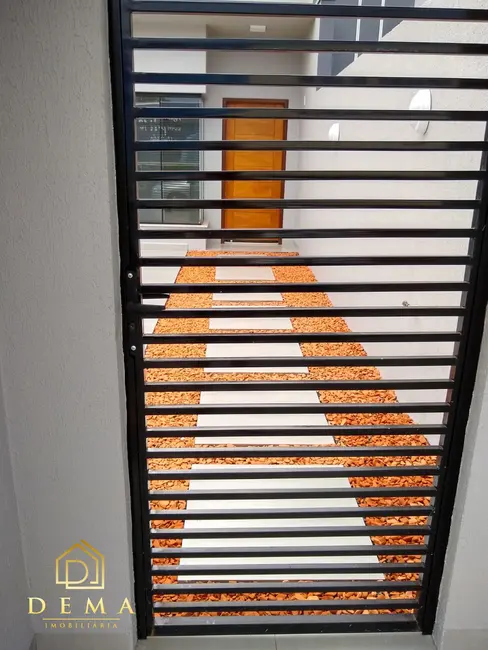 Foto 2 de Casa com 1 quarto à venda, 59m2 em Pinheirinho, Toledo - PR