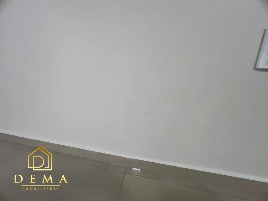 Sala Comercial para alugar, 35m2 em Centro, Toledo - PR - imagem 7 Foto 7 de Sala Comercial para alugar, 35m2 em Centro, Toledo - PR