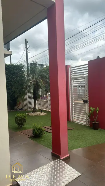 Foto 2 de Sobrado com 2 quartos à venda, 279m2 em São Francisco, Toledo - PR