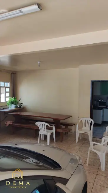 Casa com 1 quarto à venda, 131m2 em Vila Industrial, Toledo - PR - imagem 9 Foto 9 de Casa com 1 quarto à venda, 131m2 em Vila Industrial, Toledo - PR
