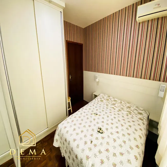 Foto 7 de Casa com 2 quartos à venda e para alugar, 217m2 em Jardim Pancera, Toledo - PR