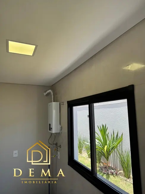 Foto 2 de Casa com 1 quarto à venda, 172m2 em Jardim Planalto, Toledo - PR