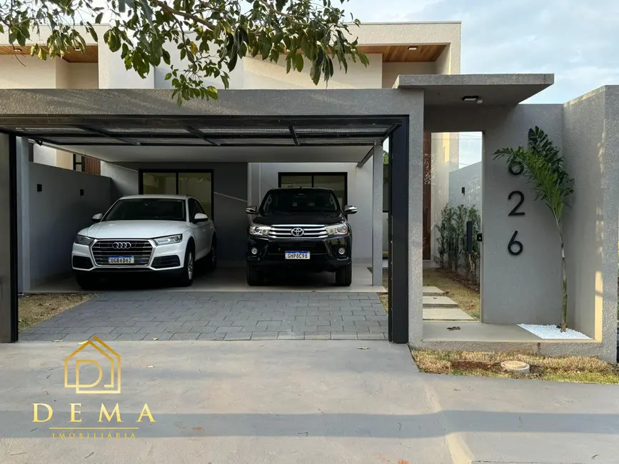Foto 1 de Casa com 2 quartos à venda, 130m2 em Tocantins, Toledo - PR