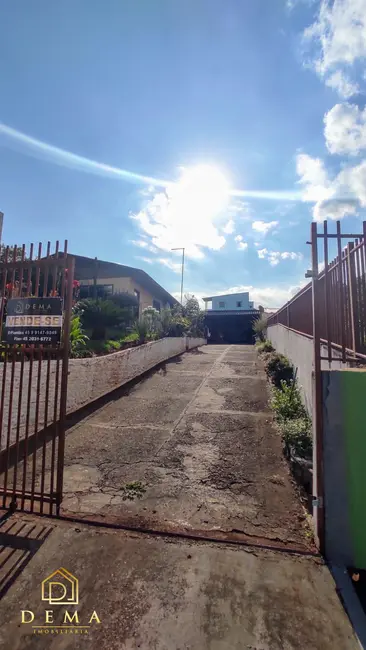 Foto 1 de Terreno / Lote à venda, 767m2 em Centro, Toledo - PR