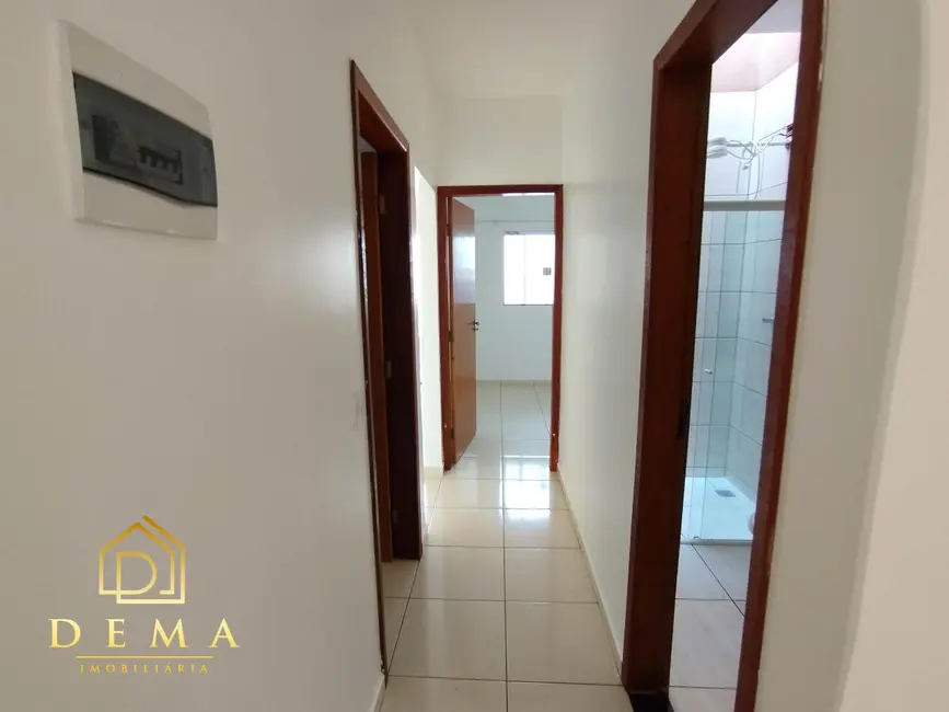 Foto 4 de Casa com 3 quartos à venda, 61m2 em Umuarama - PR