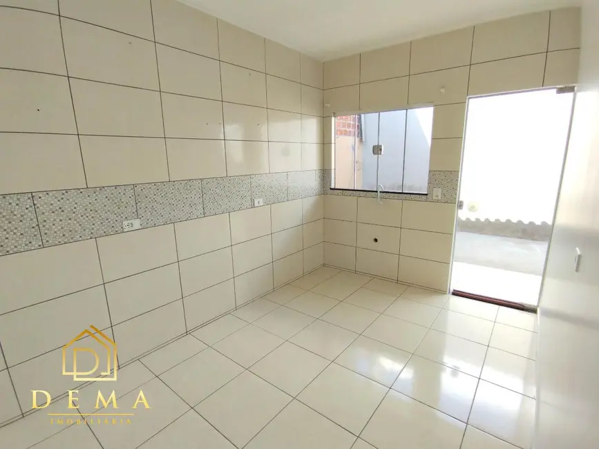 Foto 6 de Casa com 3 quartos à venda, 61m2 em Umuarama - PR