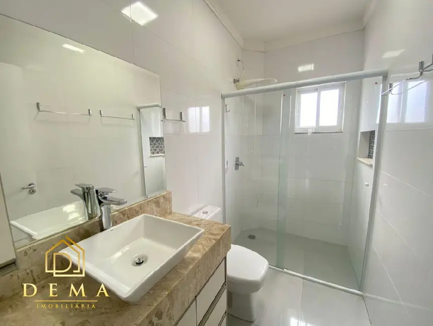 Foto 6 de Sobrado com 2 quartos à venda, 165m2 em Jardim Anápolis, Toledo - PR