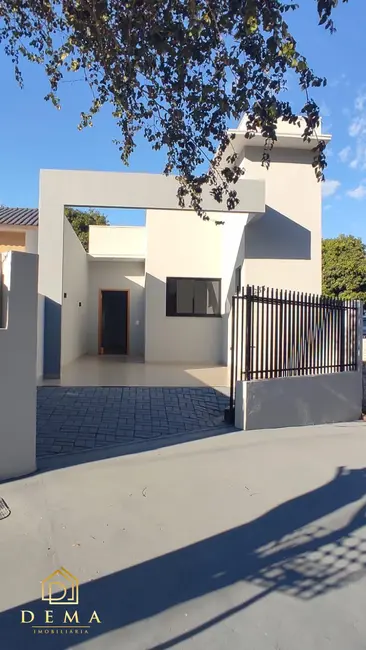 Casa com 1 quarto à venda, 65m2 em Vila Becker, Toledo - PR - imagem 2 Foto 2 de Casa com 1 quarto à venda, 65m2 em Vila Becker, Toledo - PR