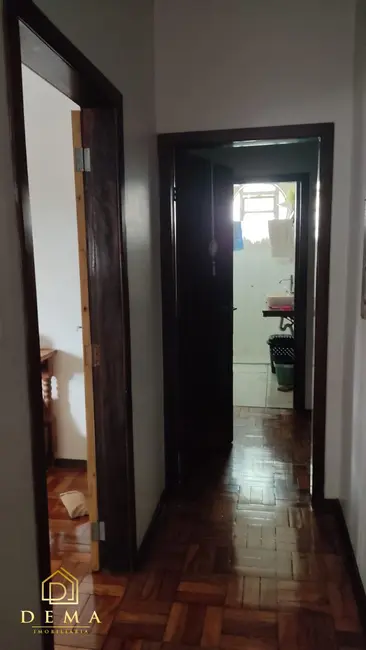 Casa com 2 quartos à venda, 195m2 em Jardim La Salle, Toledo - PR - imagem 9 Foto 9 de Casa com 2 quartos à venda, 195m2 em Jardim La Salle, Toledo - PR