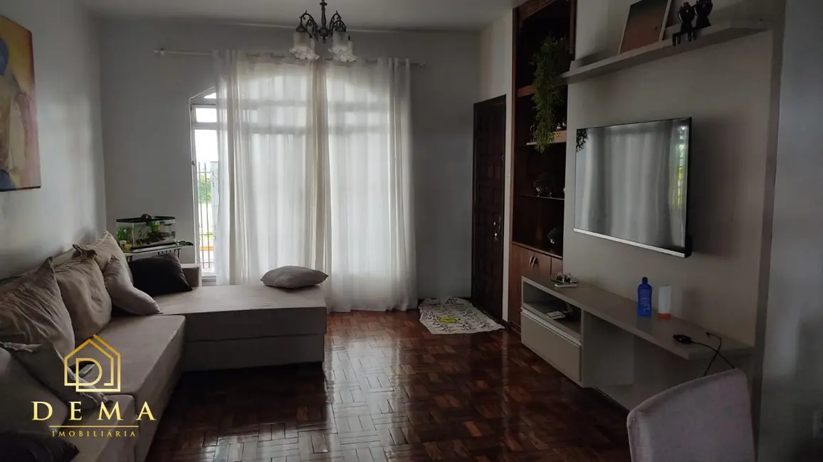 Foto 1 de Casa com 2 quartos à venda, 195m2 em Jardim La Salle, Toledo - PR