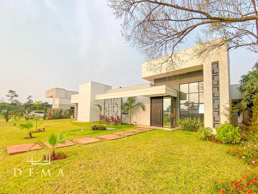 Foto 1 de Casa com 3 quartos à venda, 246m2 em Jardim Planalto, Toledo - PR