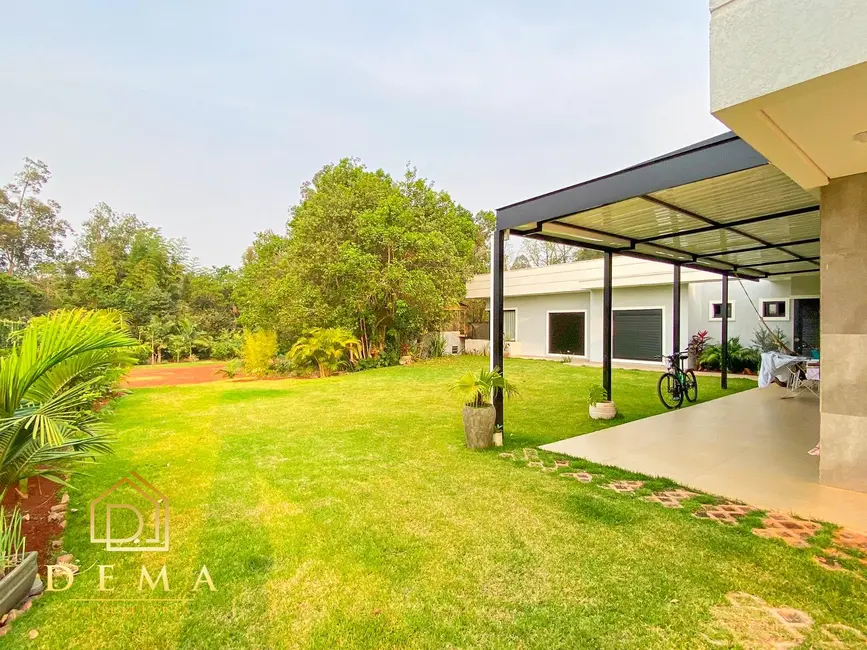 Casa com 3 quartos à venda, 246m2 em Jardim Planalto, Toledo - PR - imagem 2 Foto 2 de Casa com 3 quartos à venda, 246m2 em Jardim Planalto, Toledo - PR