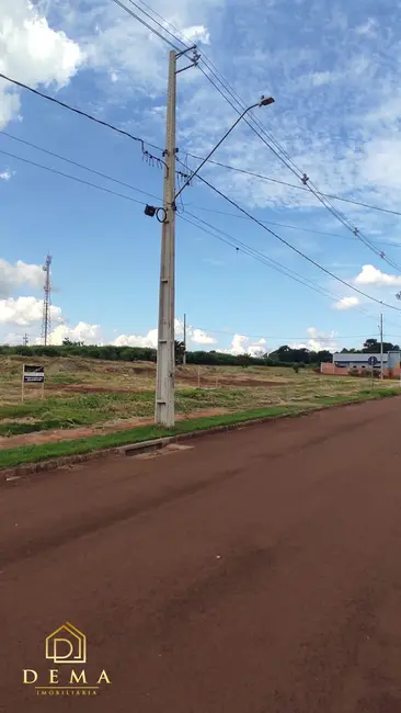 Foto 3 de Terreno / Lote à venda em Jardim Panorama, Toledo - PR
