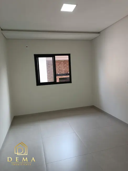 Casa com 2 quartos à venda, 130m2 em Toledo - PR - imagem 7 Foto 7 de Casa com 2 quartos à venda, 130m2 em Toledo - PR