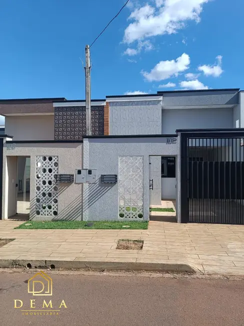 Casa com 2 quartos à venda, 130m2 em Toledo - PR - imagem 1 Foto 1 de Casa com 2 quartos à venda, 130m2 em Toledo - PR
