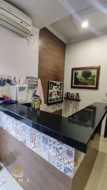 Casa à venda, 278m2 em Jardim Santa Maria, Toledo - PR - imagem 12 Foto 12 de Casa à venda, 278m2 em Jardim Santa Maria, Toledo - PR
