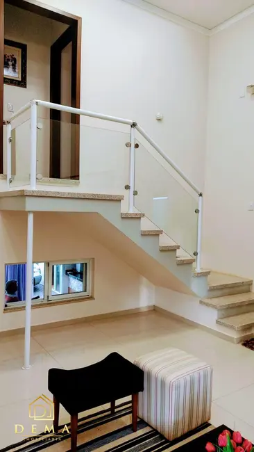 Casa à venda, 278m2 em Jardim Santa Maria, Toledo - PR - imagem 18 Foto 18 de Casa à venda, 278m2 em Jardim Santa Maria, Toledo - PR