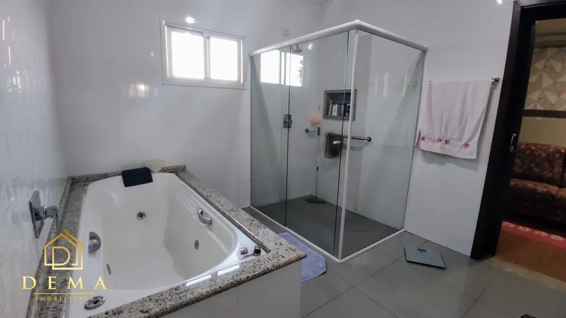 Casa à venda, 278m2 em Jardim Santa Maria, Toledo - PR - imagem 26 Foto 26 de Casa à venda, 278m2 em Jardim Santa Maria, Toledo - PR