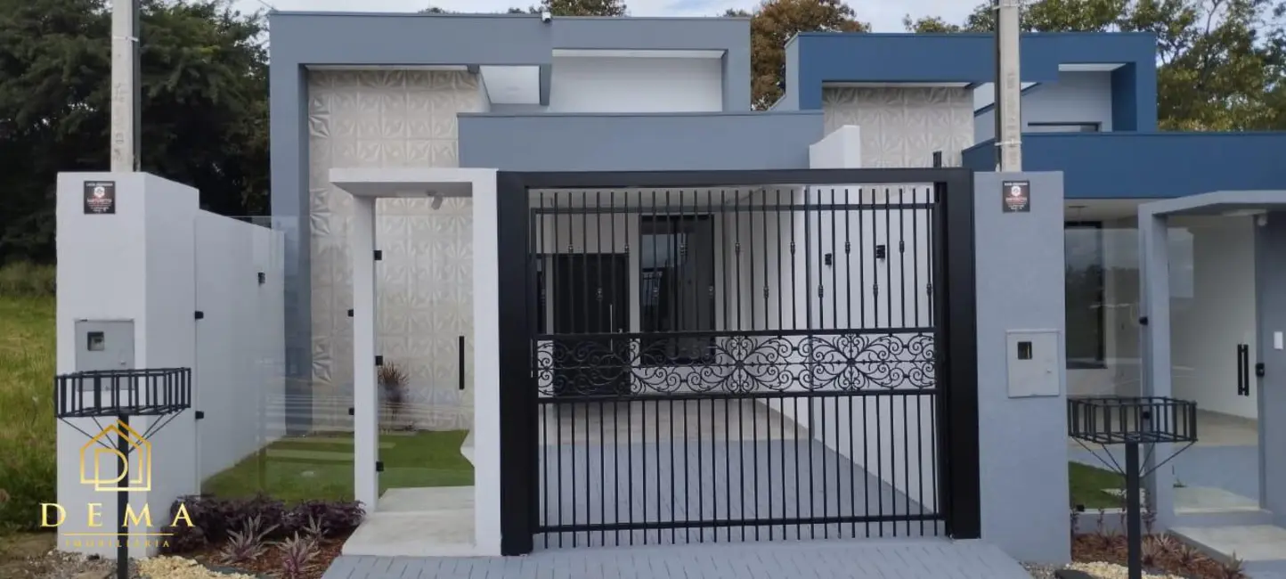 Foto 1 de Casa com 2 quartos à venda, 115m2 em Vila Becker, Toledo - PR
