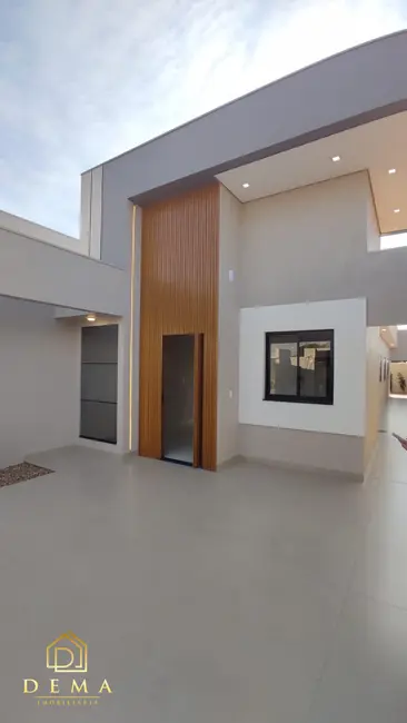 Casa com 2 quartos à venda, 99m2 em Jardim Anápolis, Toledo - PR - imagem 2 Foto 2 de Casa com 2 quartos à venda, 99m2 em Jardim Anápolis, Toledo - PR