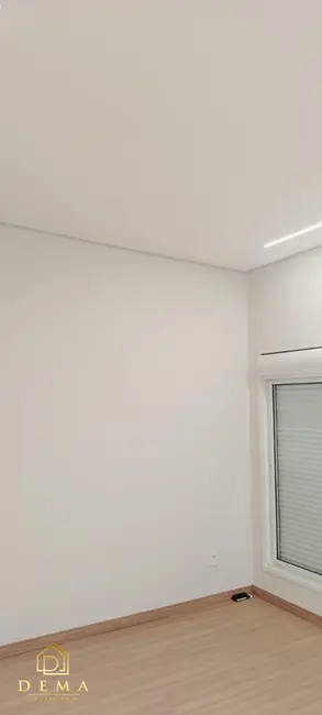 Foto 5 de Casa com 2 quartos à venda, 126m2 em Jardim Planalto, Toledo - PR