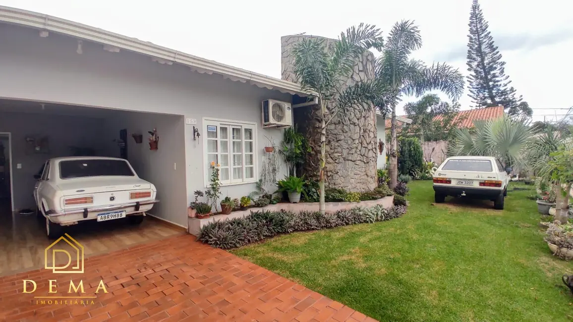 Casa com 3 quartos à venda, 182m2 em Jardim Concórdia, Toledo - PR - imagem 2 Foto 2 de Casa com 3 quartos à venda, 182m2 em Jardim Concórdia, Toledo - PR