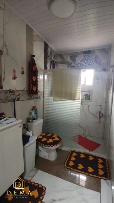 Casa com 3 quartos à venda, 182m2 em Jardim Concórdia, Toledo - PR - imagem 5 Foto 5 de Casa com 3 quartos à venda, 182m2 em Jardim Concórdia, Toledo - PR