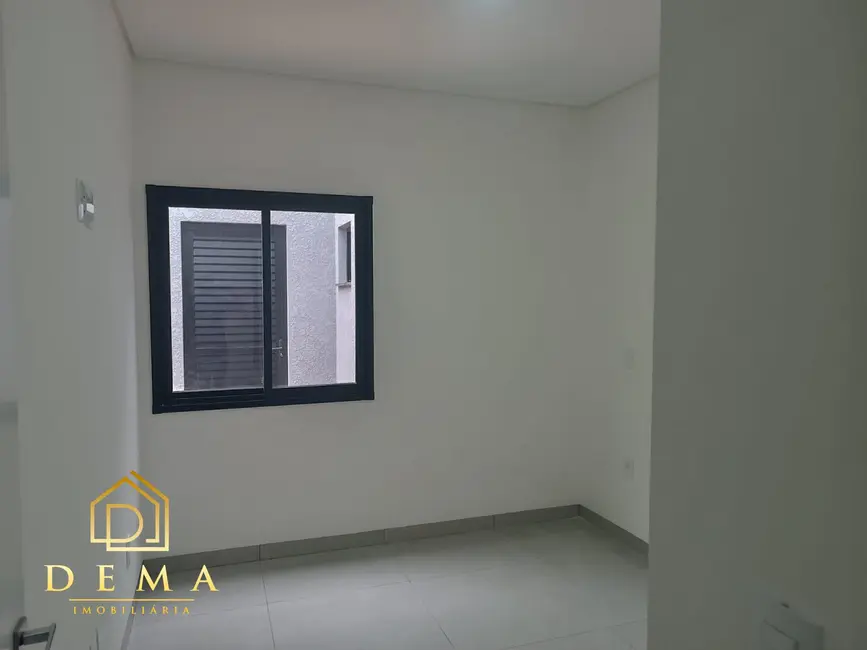 Casa com 2 quartos à venda, 110m2 em Jardim Concórdia, Toledo - PR - imagem 7 Foto 7 de Casa com 2 quartos à venda, 110m2 em Jardim Concórdia, Toledo - PR