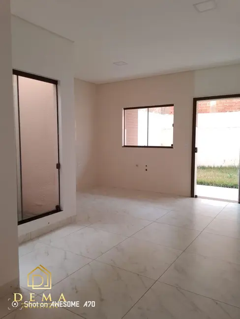 Casa com 1 quarto à venda, 66m2 em Pinheirinho, Toledo - PR - imagem 4 Foto 4 de Casa com 1 quarto à venda, 66m2 em Pinheirinho, Toledo - PR
