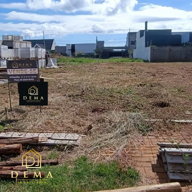 Foto 2 de Terreno / Lote à venda, 360m2 em Jardim Planalto, Toledo - PR